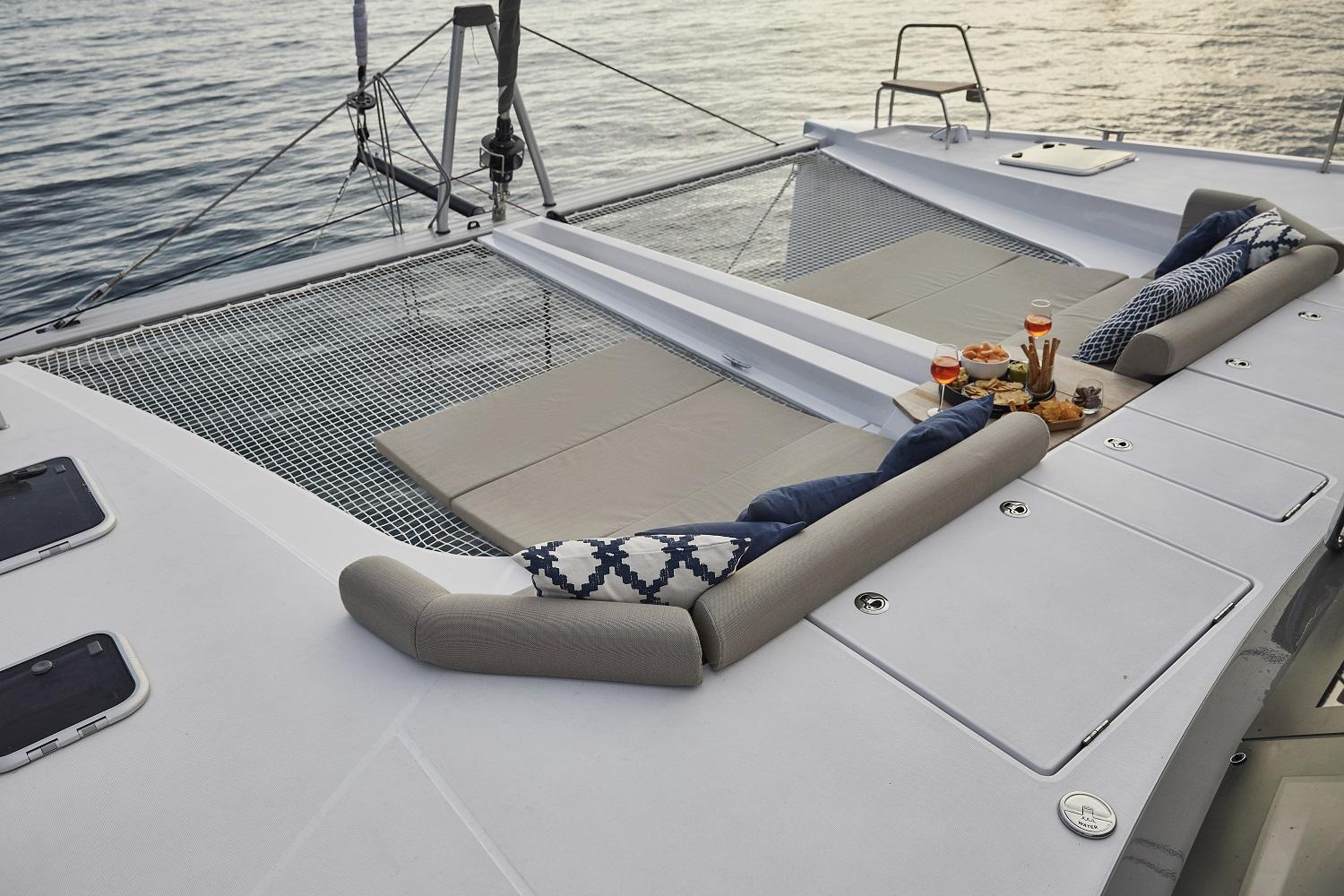 46O frontdeck lounge