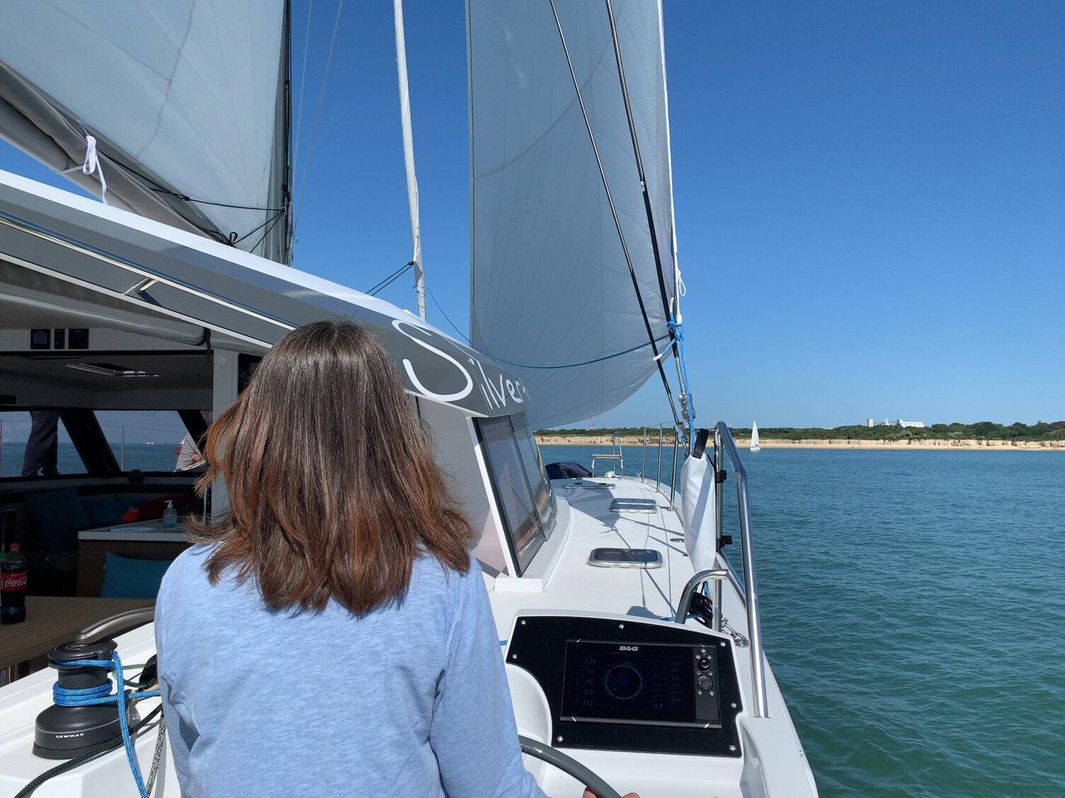 A la barre du Nautitech 46 open 