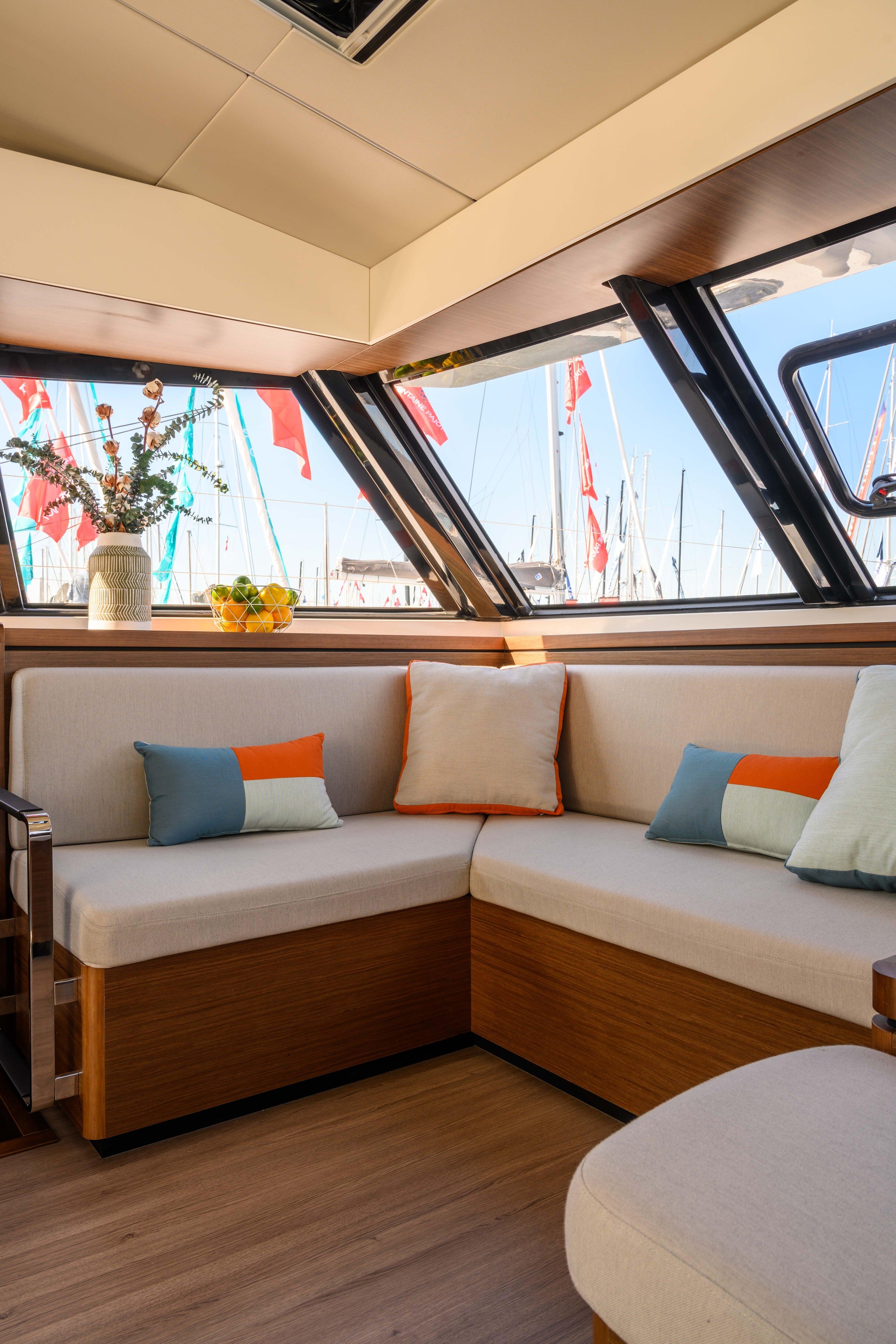 Sellerie Signature avec coussins décoratifs HD